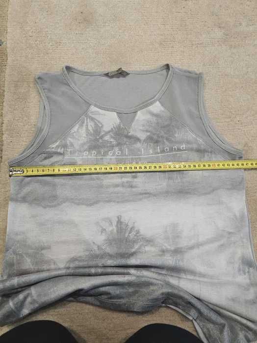 T-Shirt sem mangas