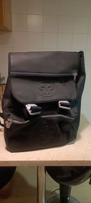 Mochila Mikey preta