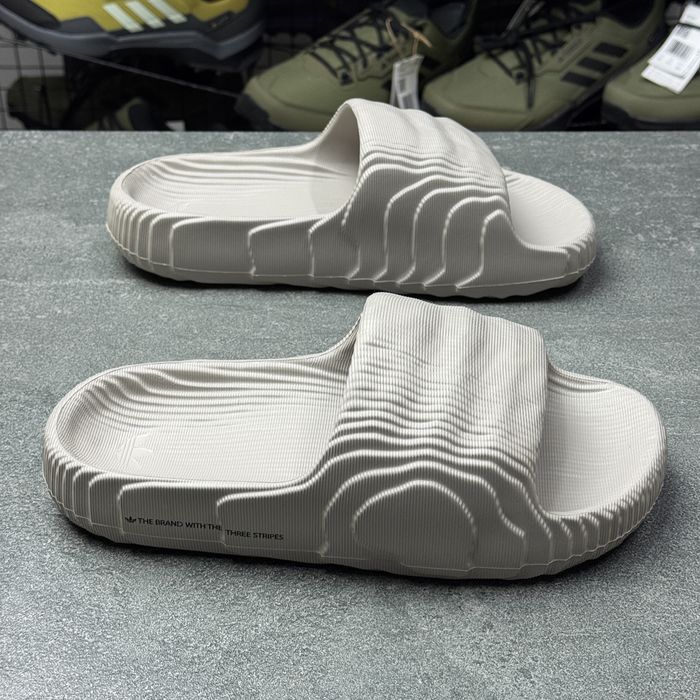 ОРИГІНАЛ 100% Тапки шльопки тапочки шльопанці Adidas Adilette  /40р