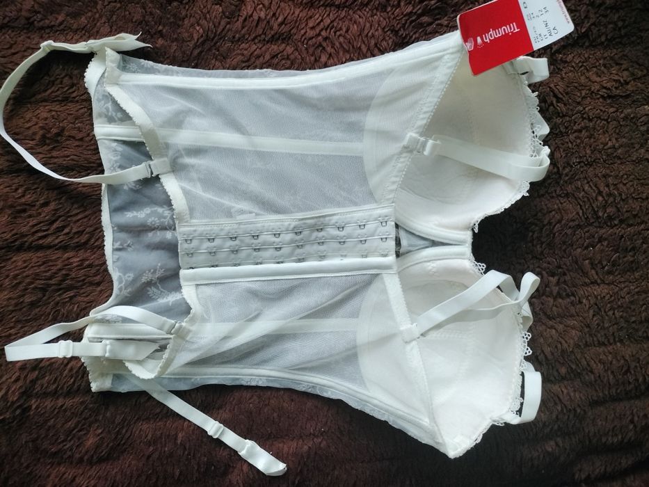 Gorset koronkowy Triumph