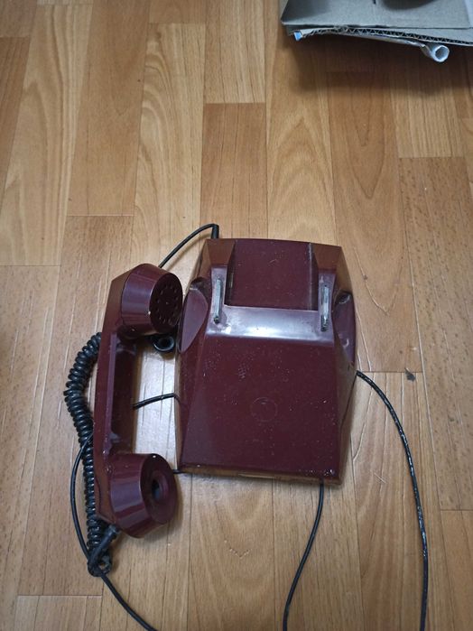 Телефон Стаціонарний вінтажні з коробкою БЕЗКОШТОВНА олх доставка