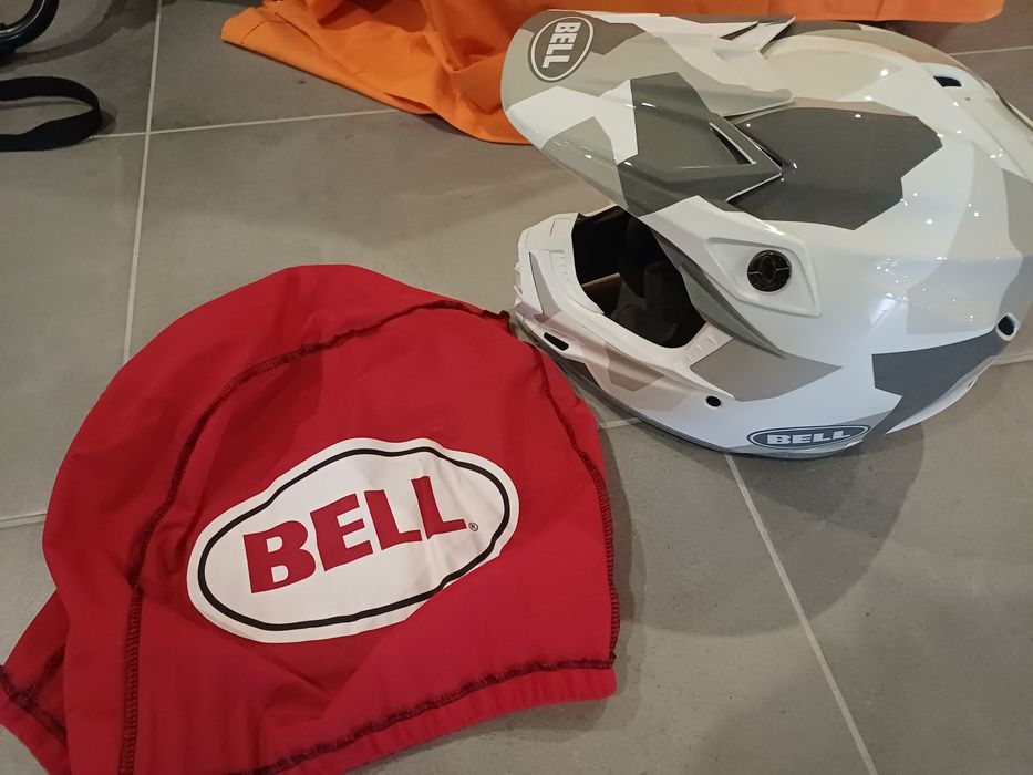 Bell Fley larhe MX helmet