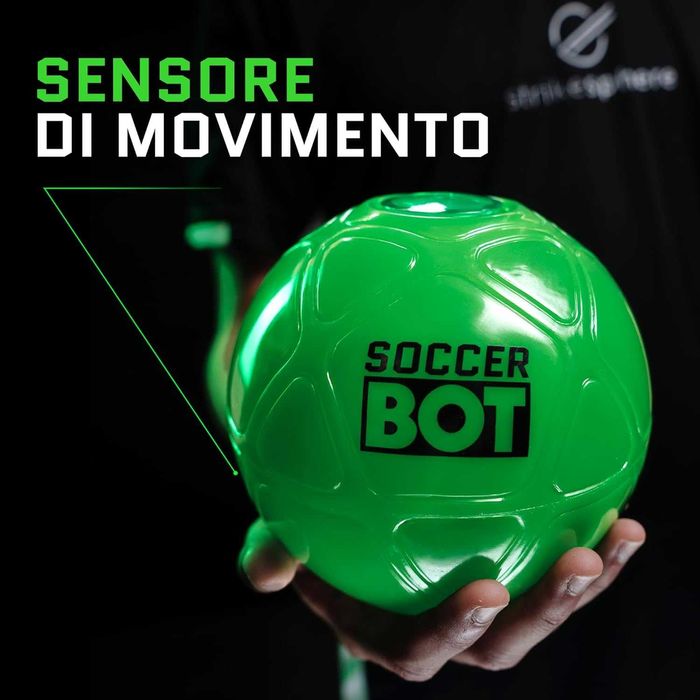 Robô Treinador de Futebol SoccerBot Famosa (Novo)