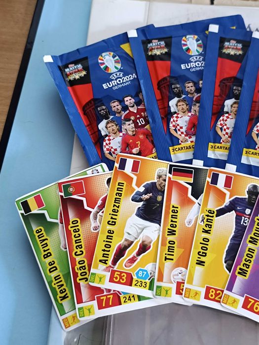 5 Saquetas e 9 Topps futebol EURO 2024