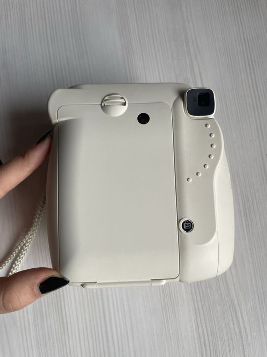 polaroid instax mini 8, полароїд фотоапарат