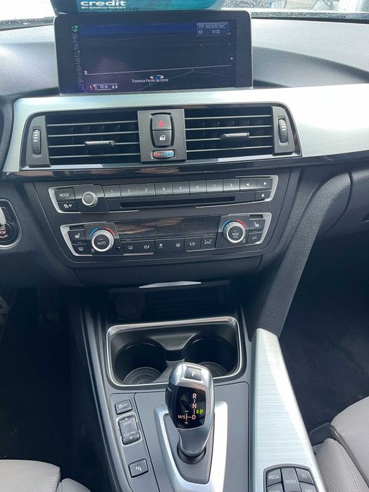 BMW 320D AUTO 2013