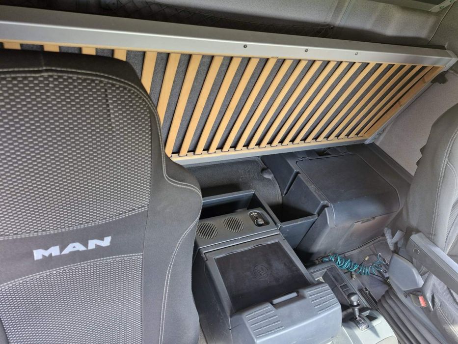 Продам вантажівку MAN TGX 2015 року, у відмінному технічному стані