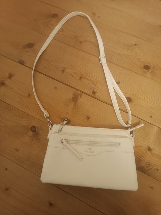 Biała torebka damska