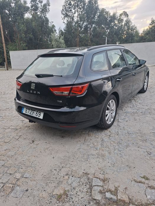 Seat Leon St 1.6 tdi — photo 4