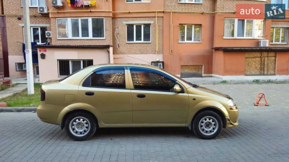 Chevrolet Aveo t200