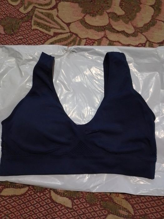 Бесшовный бюстгалтер.