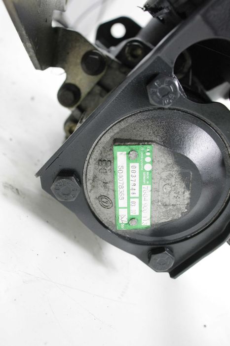 Iveco Eurocargo 3.9 Tector Cummins Daf lf 45 55 sprężarka powietrza