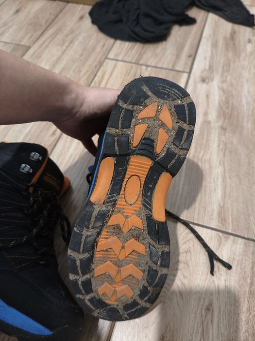 Buty jesienne trzewiki waterproof 36