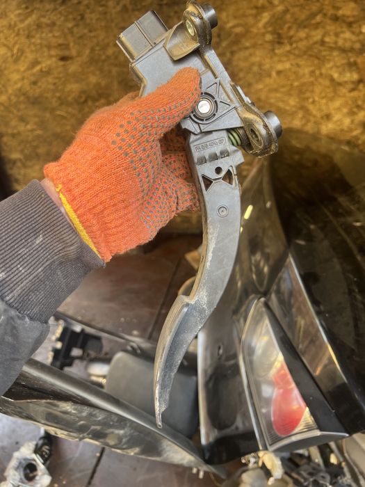 Педаль газа Mitsubishi lanser x лансер 10