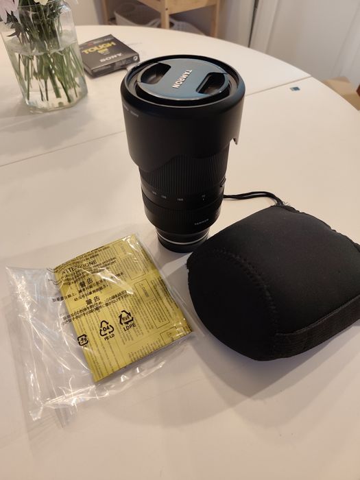 Obiektyw Tamron 70-180mm f 2.8 pod Sony e