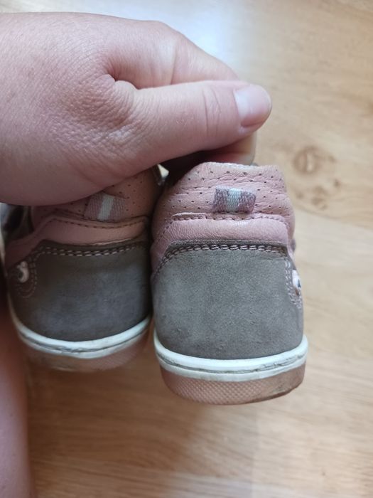 Lasocki półbuty skórzane 23