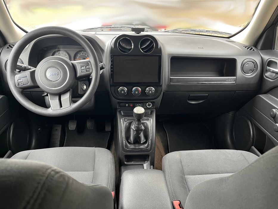 Jeep Patriot 2015 VIN 1C4NJPBA2GD584082 фото оголошення 9 з 21