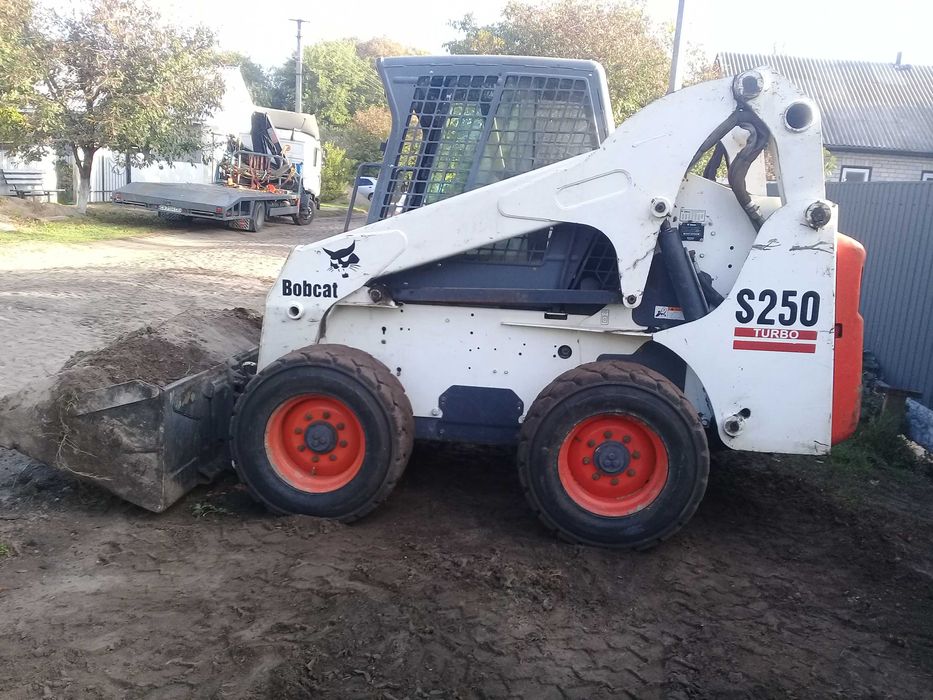 Аренда спецтехники мини-экскаватор,фронтальный погрузчик манипулятор