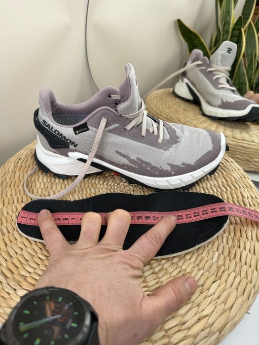 Жіноче взуття для активного відпочинку Salomon Alphacross 4 Gtx