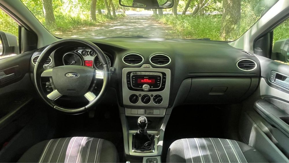 Ford Focus II Turnier 1.6 TDCI gasóleo do ano 2011