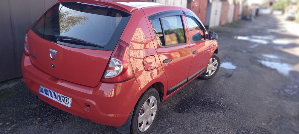 Продам Дачия сандеро