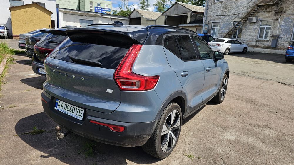 Продам Вольво хс 40