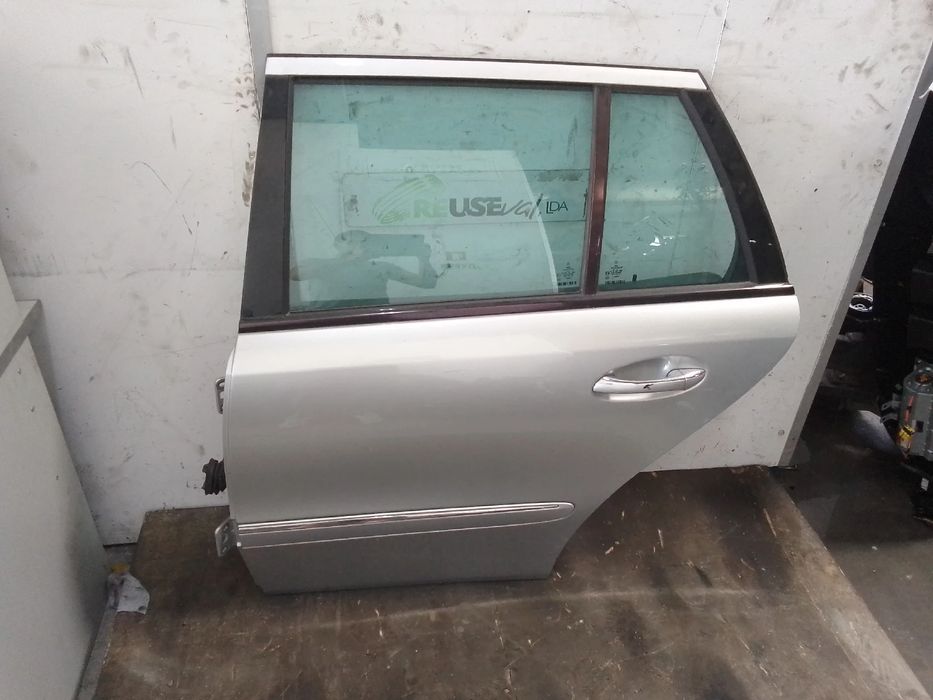 Porta trás esquerda MERCEDES-BENZ Classe E (W211)