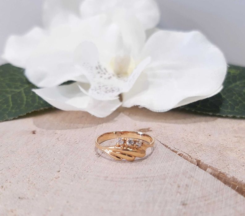 Złoty pierścionek p.583/1,49g