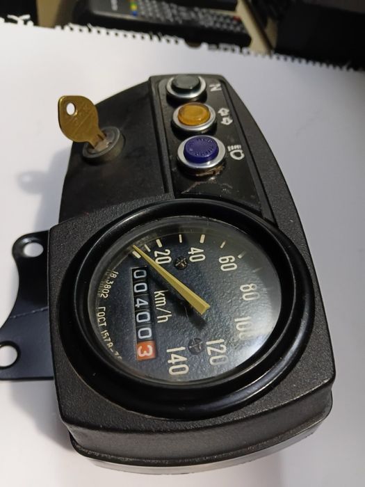 Продам приборну панель на мотоцикл Минск