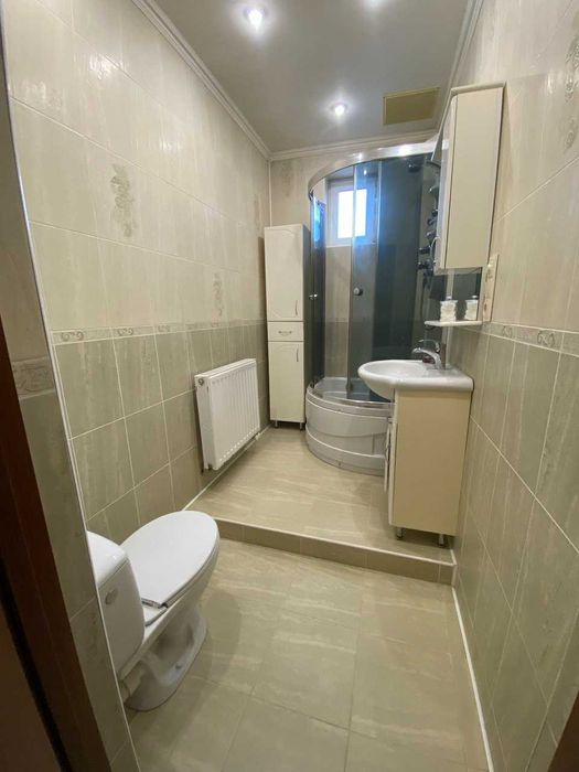 Продається просторий будинок, 5 кімнат, 133,51 м2,