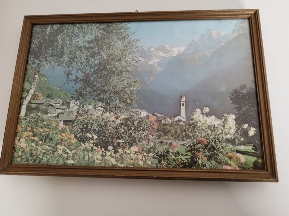 2 Decorative Wall Pictures429811494583674881