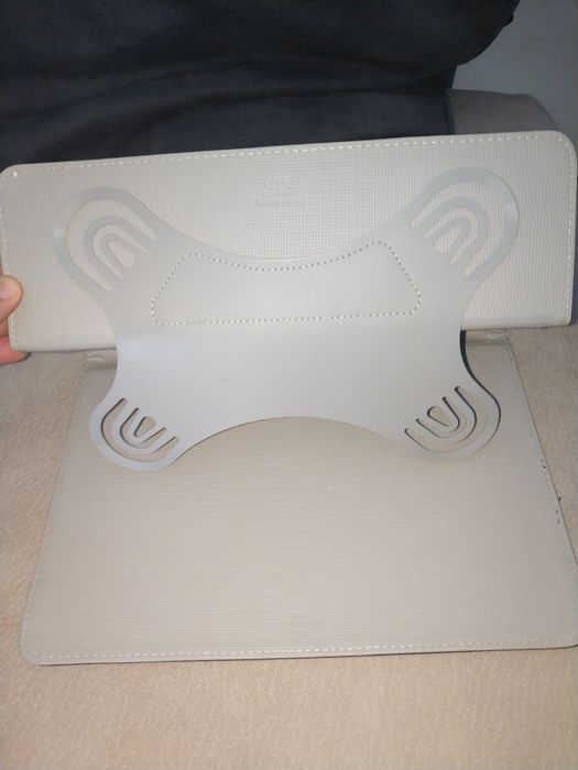 Capa para Tablet até 10.8" preto