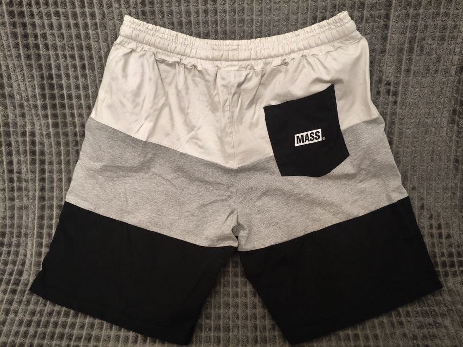 Spodenki szorty Mass Massdnm Horizon grey black używane, stan bdb XXL