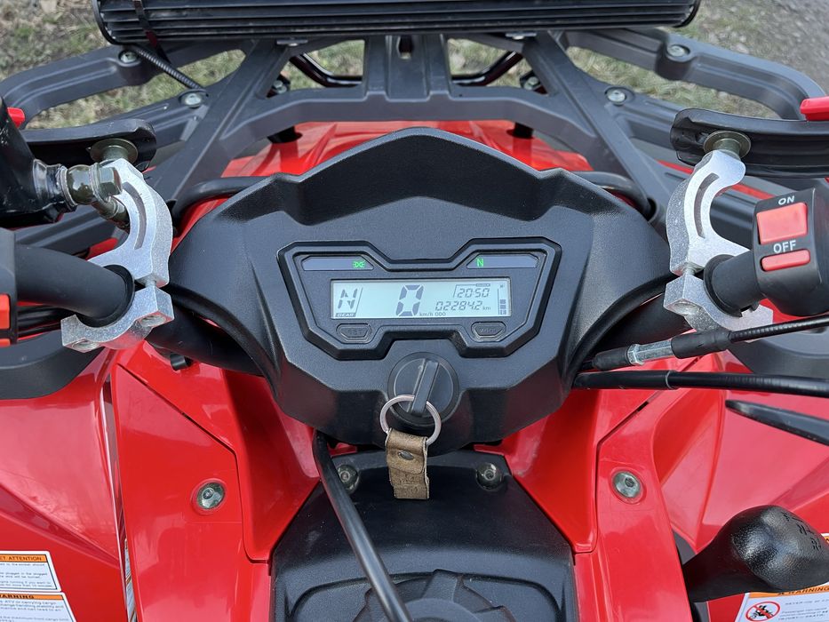 Продаю квадроцикл Loncin lx200