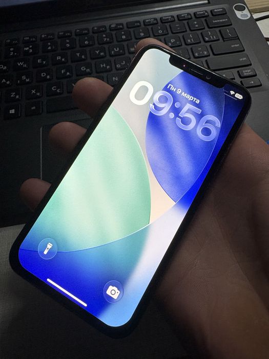 Продам Iphone 11 pro