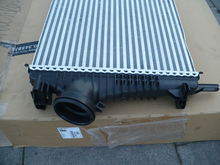 Opel insignia a intercooler 2.0 cdti nowy oryginał