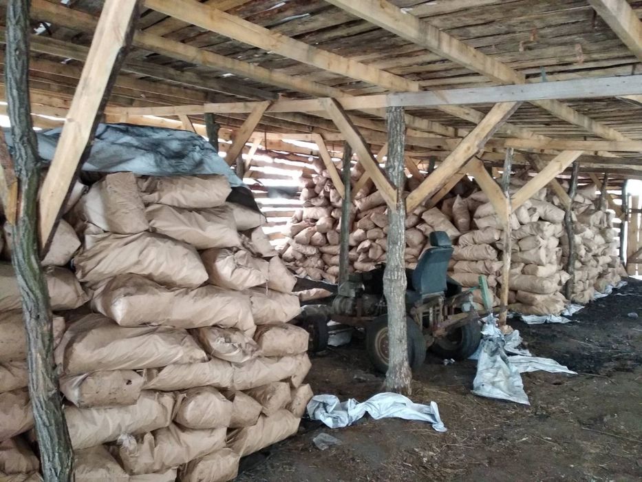 Продам землю під  Бізнес по виробництву деревного вугілля. Окупність 3 місяці