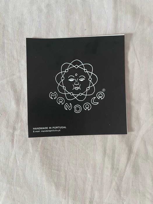 Mandala de arame e missangas Mandaca, feita à mão, muda de forma
