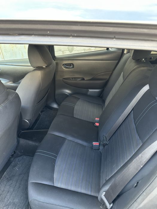 Nissan leaf 2018