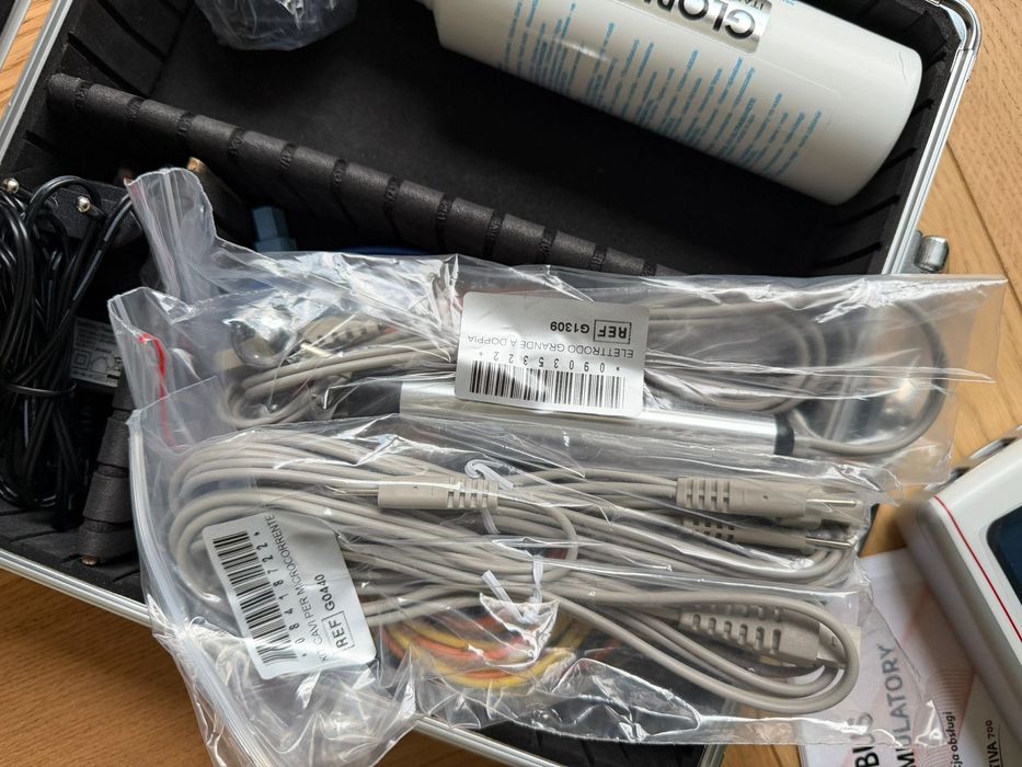 Elektrostymulator GLOBUS Activa 700