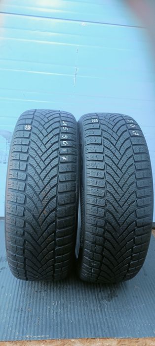 2x opony (59) 215/50R17 95V Falken EUROWINTER HS02