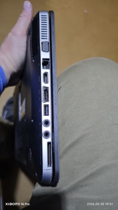 HP ноутбук на запчастини.