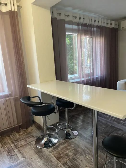 Продам 3-комнатную квартиру. Правый берег, Соборный район, ж/м Победа-3. Купить квартиру