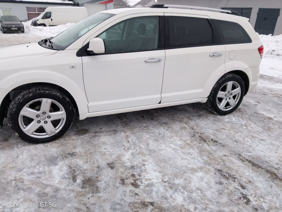 Sprzedam dodge journey