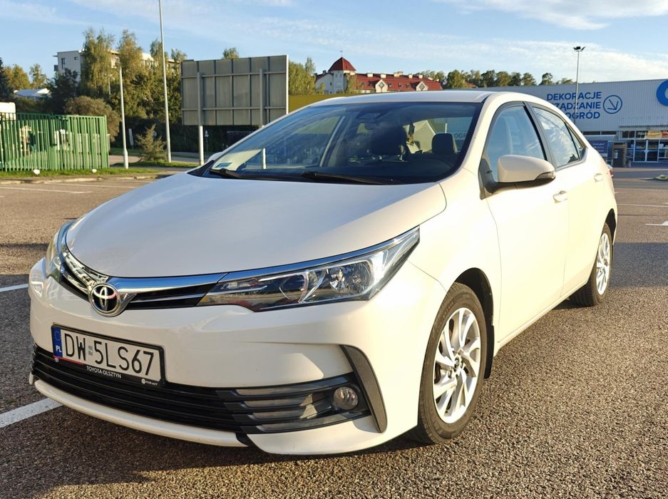 Toyota Corolla 1.6 Valvematic 132KM
