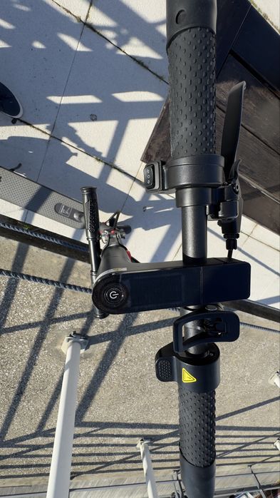 Trotinete eletrica suspensão Aovopro Ap07