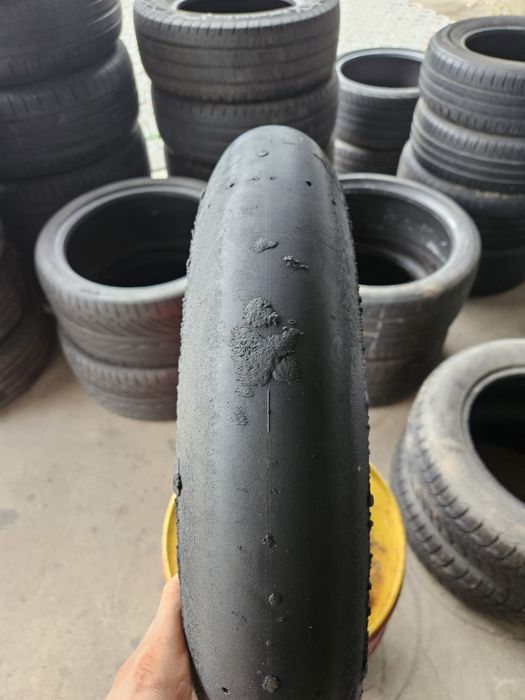 Bridgestone Racing Battlax 120/605R17 Dot 4422 Nr 1330