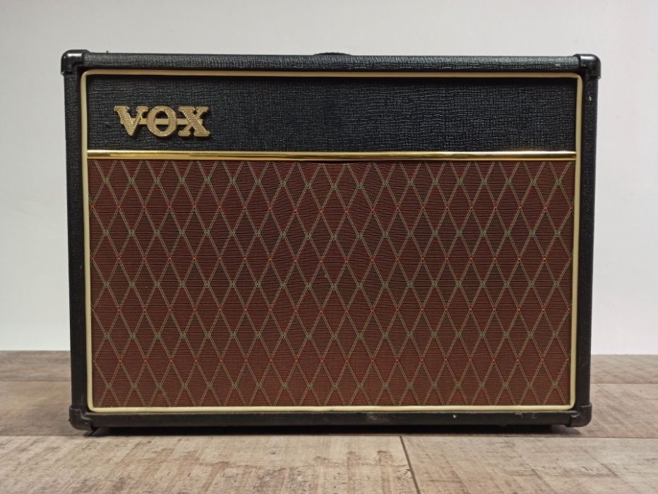 VOX AC15CC1 G12M Greenback lampowy wzmacniacz gitarowy zamiana
