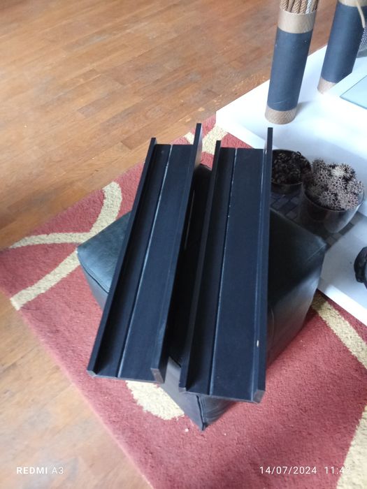 2 estantes estreitas ikea