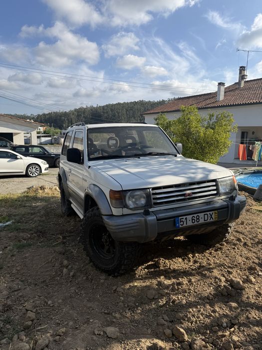 Mitsubishi Pajero 2.5 gls